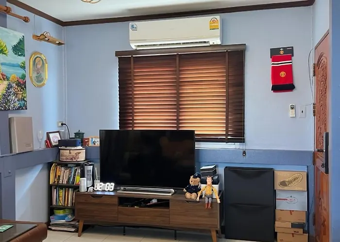Apartment Modern Thai Vintage Place Living Bangkok
